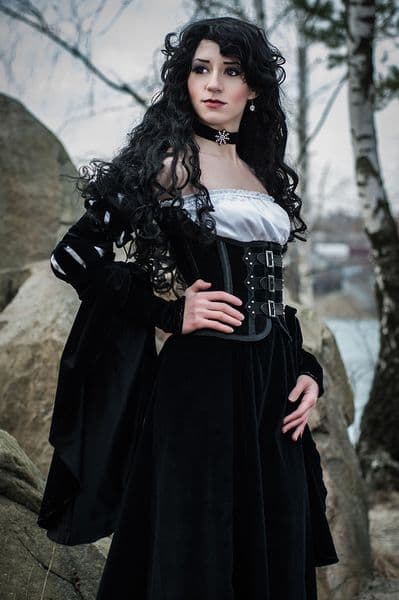 Yennefer of Vengerberg cosplay